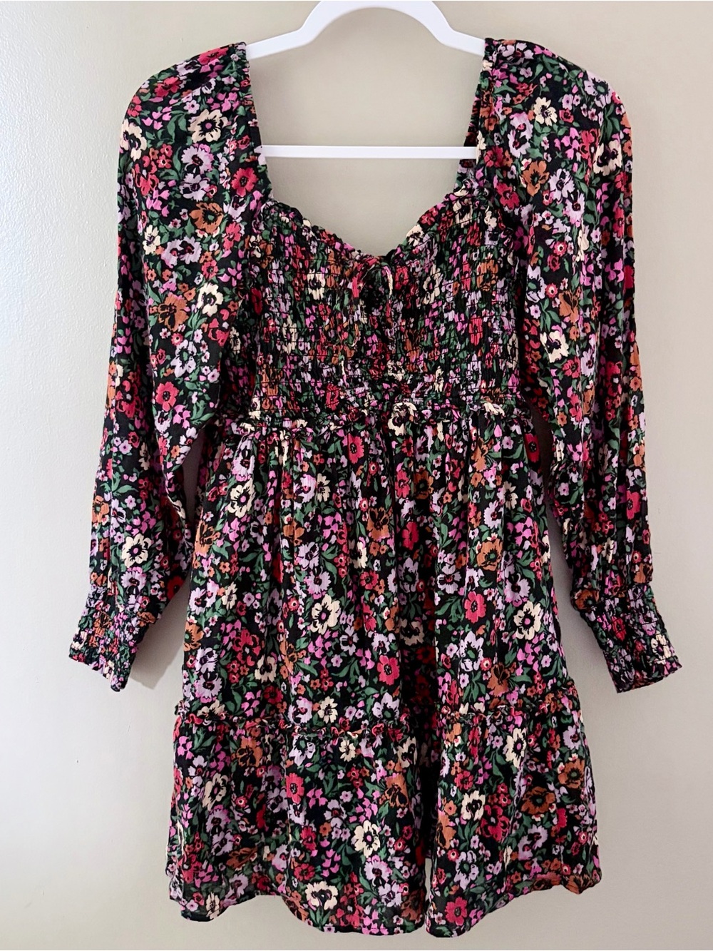 American Eagle Outfitters Black Floral Smocked Long-Sleeve Mini Dress